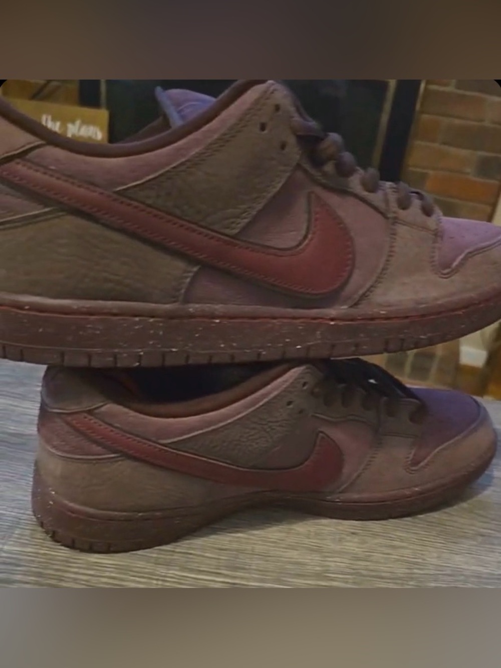 Nike SB Dunk Low Premium 'City of Love' Burgundy Crush Sneakers FN0619-600